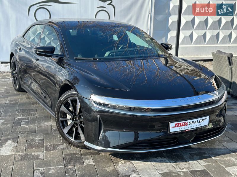Lucid Air 2024