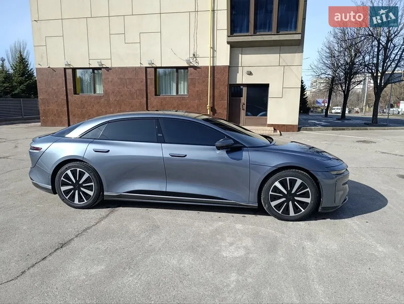 Lucid Air
