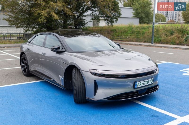 Седан Lucid Air 2024 в Киеве