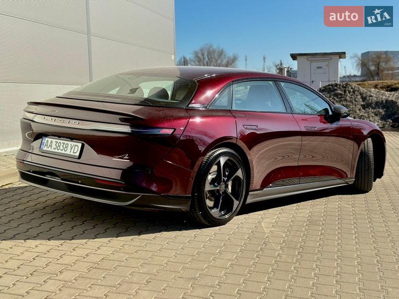 Седан Lucid Air 2024 в Киеве