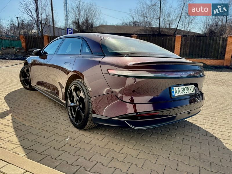 Седан Lucid Air 2024 в Киеве
