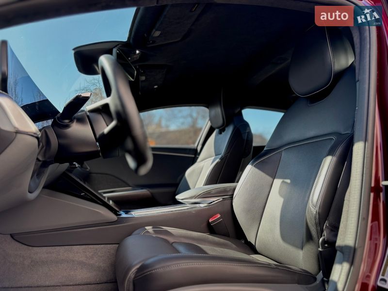 Седан Lucid Air 2024 в Киеве