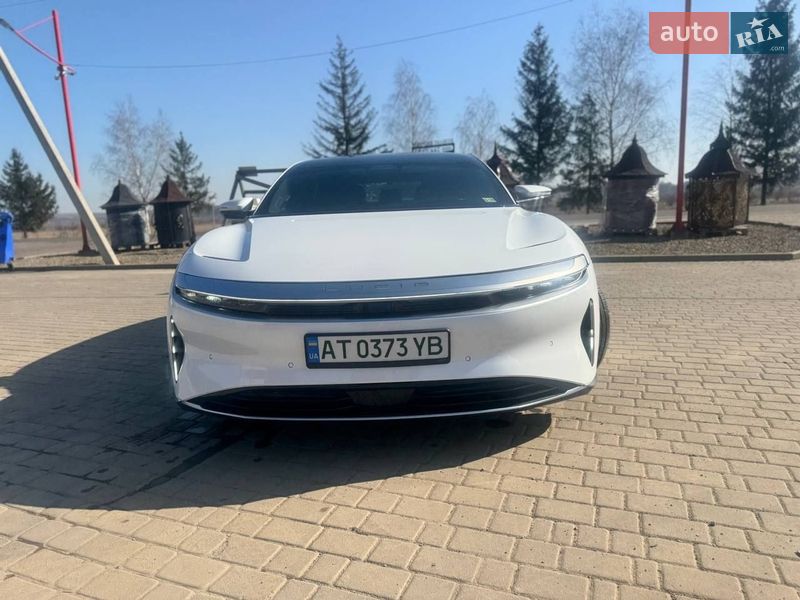 Седан Lucid Air 2023 в Ивано-Франковске