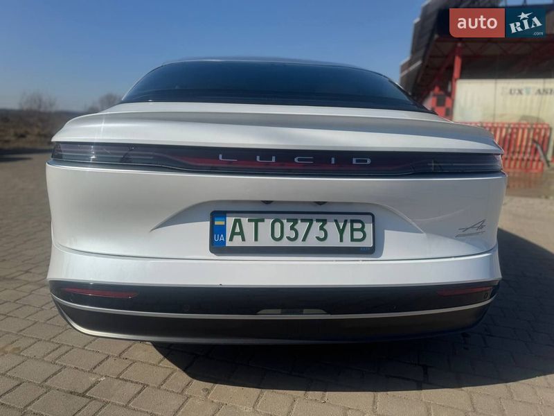 Седан Lucid Air 2023 в Ивано-Франковске