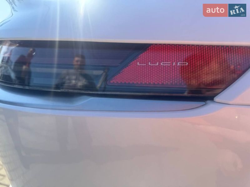 Седан Lucid Air 2023 в Ивано-Франковске