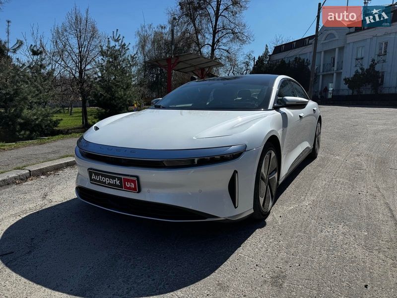 Lucid Air 2022