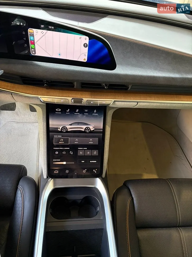 2022 Lucid Air Concept - мініатюра 21