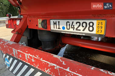 Полуприцеп Luck SKF 2009 в Виннице