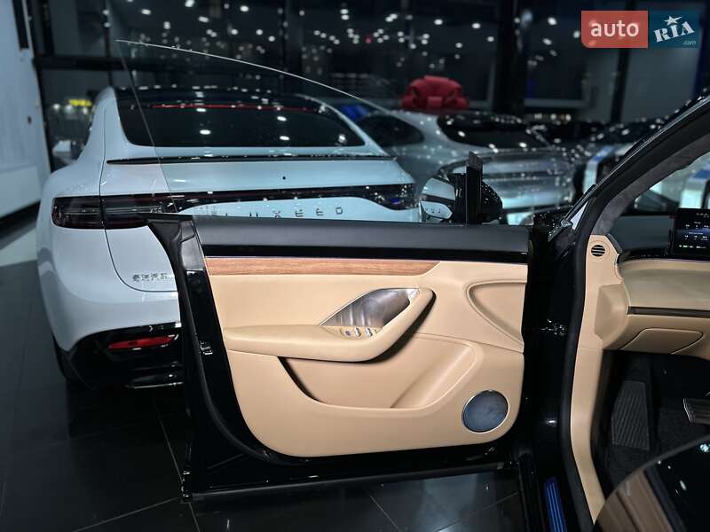 Внедорожник / Кроссовер Luxeed R7 2025 в Одессе