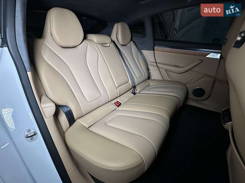 Позашляховик / Кросовер Luxeed R7 2025 в Одесі фото 15 Позашляховик / Кросовер Luxeed R7 2025 в Одесі