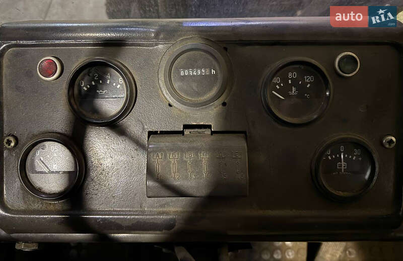 Вилочный погрузчик Львовский погрузчик 4008 2014 в Киеве фото 3 Вилочный погрузчик Львовский погрузчик 4008 2014 в Киеве