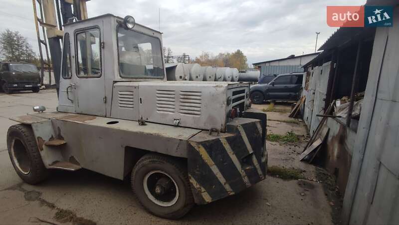 Вилочный погрузчик Львовский погрузчик 40814 1992 в Харькове