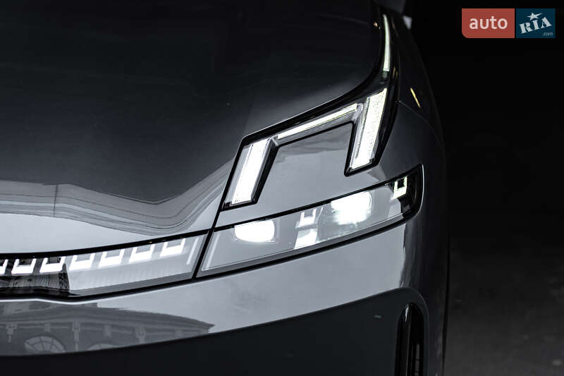 Позашляховик / Кросовер Lynk&Co 08 2024 в Києві