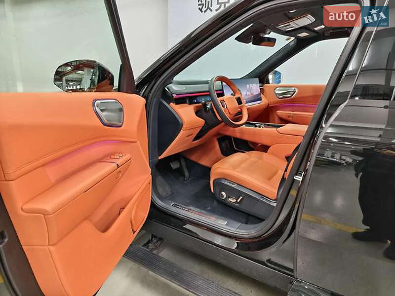 Внедорожник / Кроссовер Lynk&Co 900 2025 в Киеве