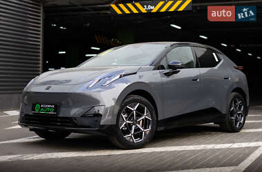 Внедорожник / Кроссовер Lynk&Co Z20 2025 в 