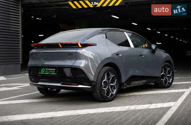 Внедорожник / Кроссовер Lynk&Co Z20 2025 в 