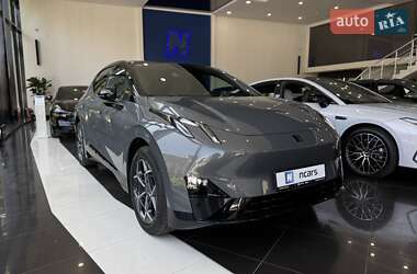 Внедорожник / Кроссовер Lynk&Co Z20 2025 в 