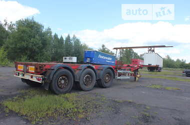 Контейнеровоз полуприцеп M&V Euro 902 2008 в 