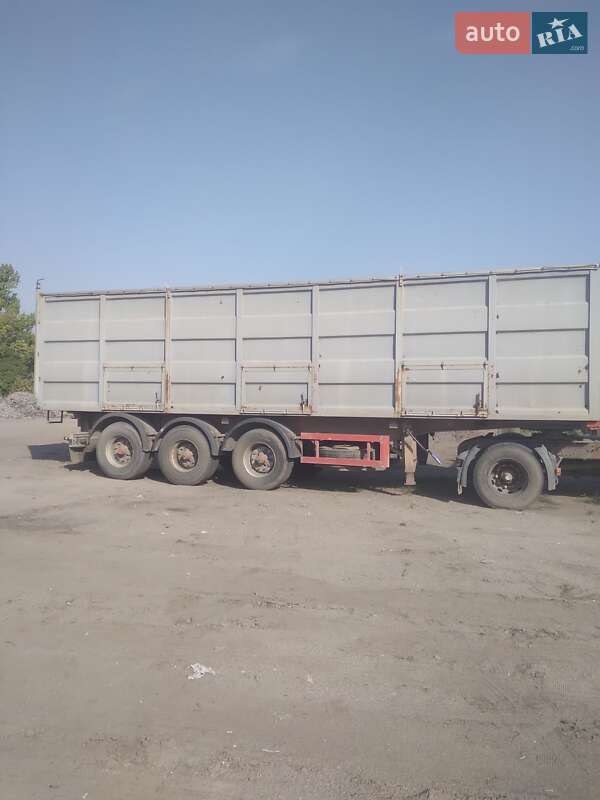 Зерновоз - полуприцеп MAFA 40 2002 в Кропивницком