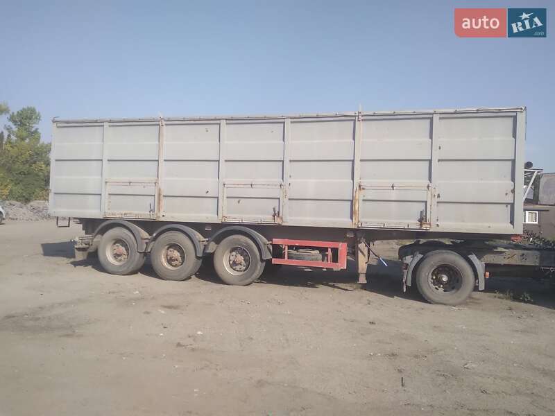 Зерновоз - полуприцеп MAFA 40 2002 в Кропивницком