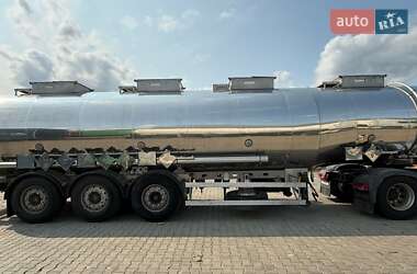 Цистерна Magyar S34SDC1NE 2007 в Черновцах