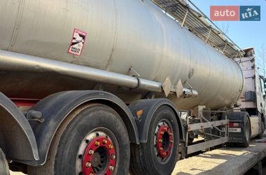 Цистерна полуприцеп Magyar SR34B2 2001 в Днепре