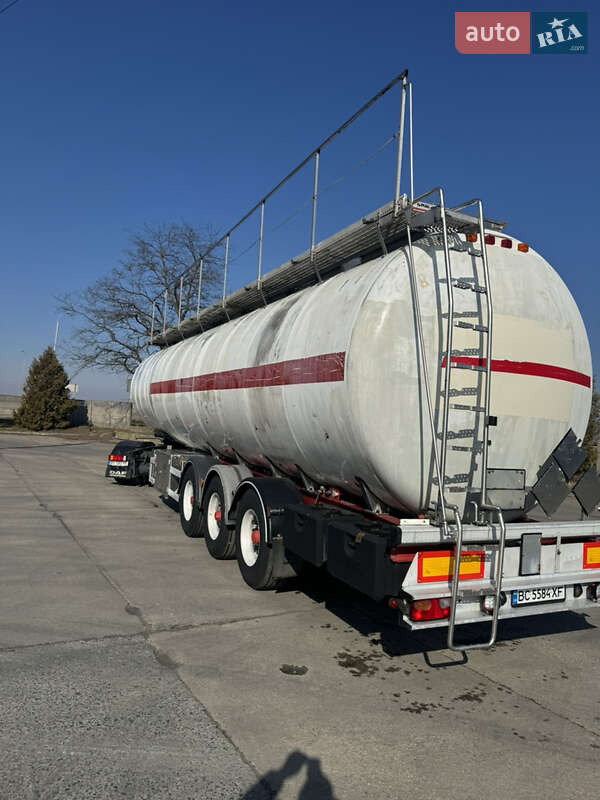 Цистерна Magyar SR34BD 2003 в Львове