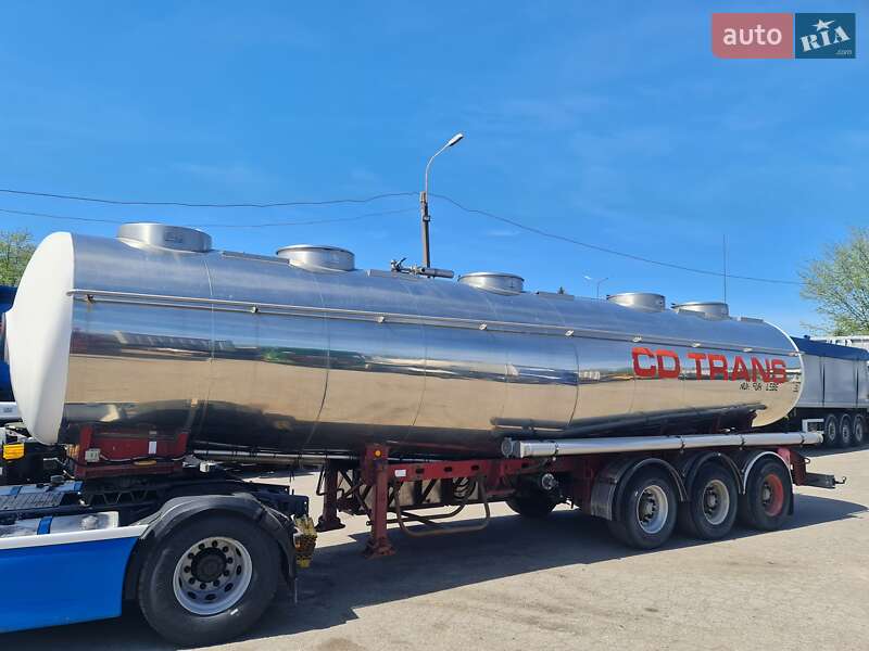 Цистерна полуприцеп Magyar SR34E 1995 в Виннице