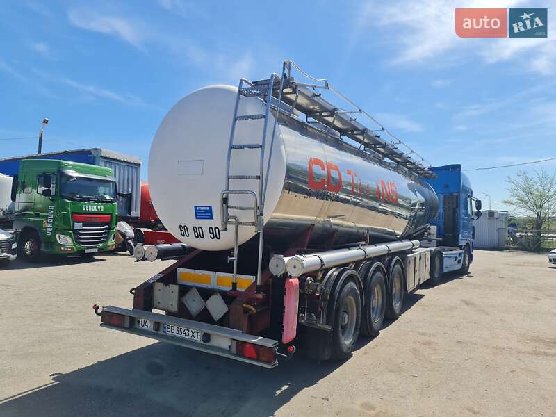 Цистерна полуприцеп Magyar SR34E 1995 в Виннице