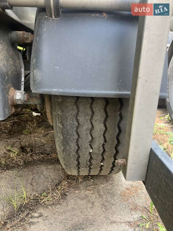 Цистерна напівпричіп Magyar SR34E 1997 в Бару