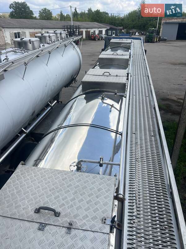 Цистерна напівпричіп Magyar SR34E 1997 в Бару