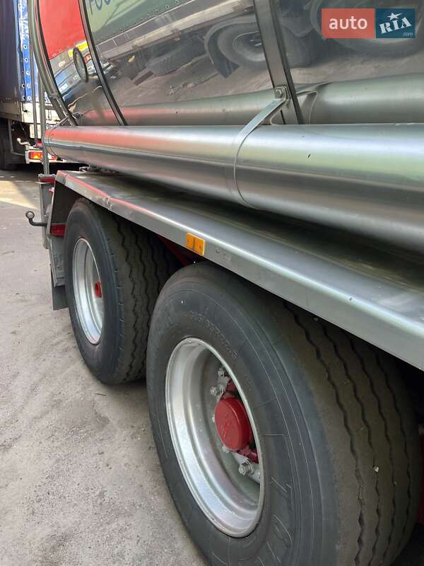 Цистерна полуприцеп Magyar SR34ES 1993 в Киеве