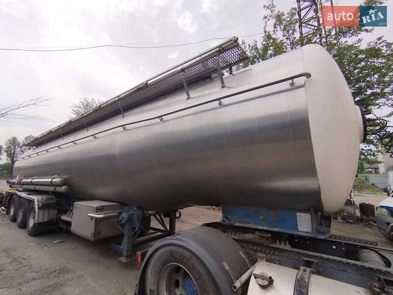 Цистерна полуприцеп Magyar SR3MEB 1988 в Днепре