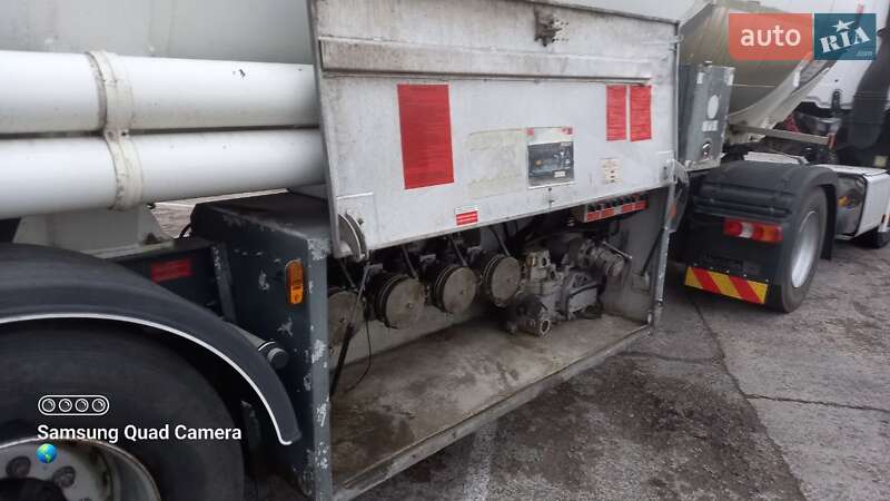 Цистерна полуприцеп Magyar SR 2008 в Киеве