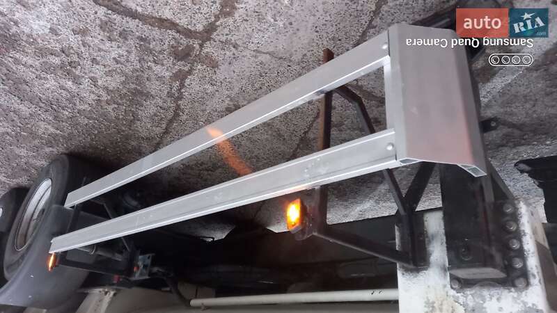 Цистерна полуприцеп Magyar SR 2008 в Киеве