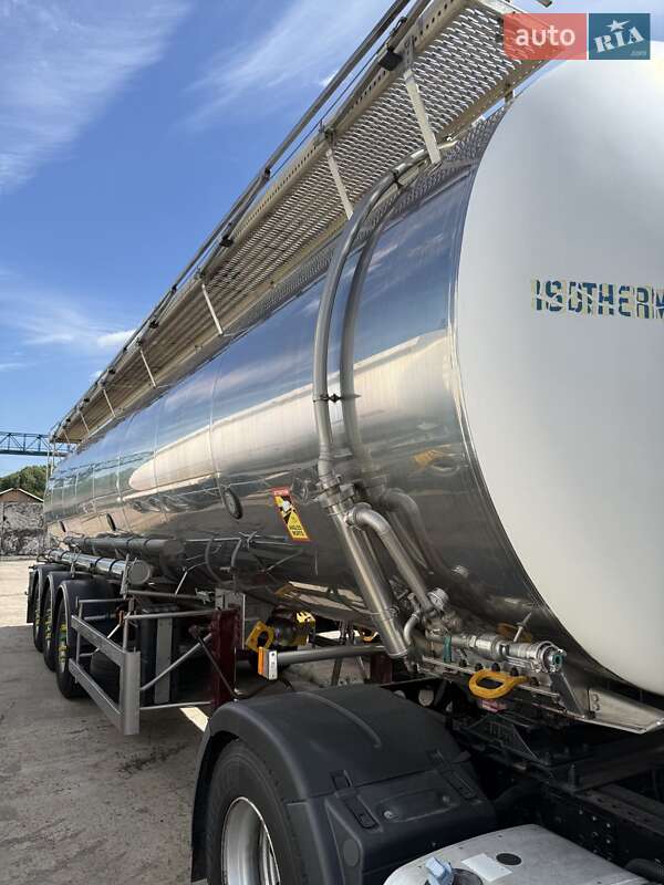 Цистерна полуприцеп Magyar SR 2005 в Черкассах