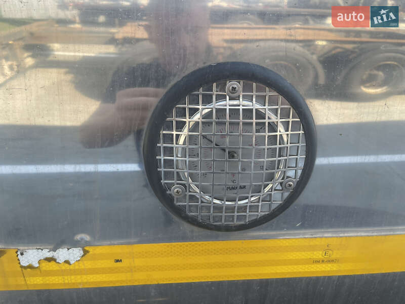 Цистерна полуприцеп Magyar SR 2011 в Киеве