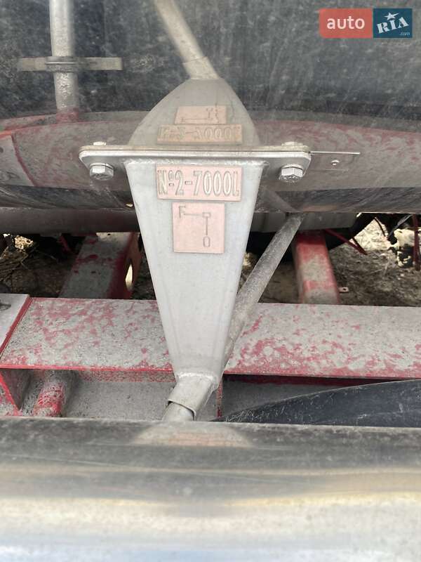 Цистерна напівпричіп Maisonneuv S338FG 2005 в Харкові фото 8 Цистерна напівпричіп Maisonneuv S338FG 2005 в Харкові