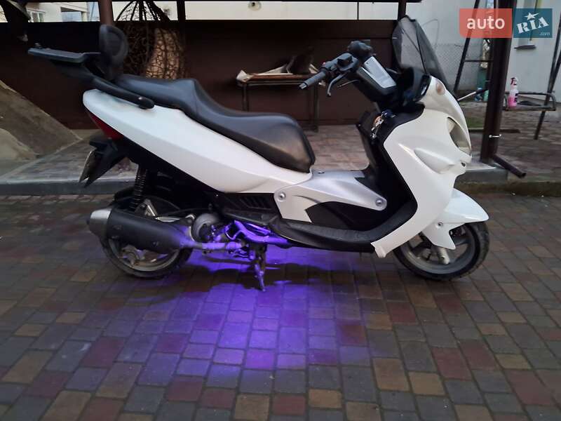 Мопеды Malaguti Madison 2007 в Львове фото 4 Мопеды Malaguti Madison 2007 в Львове