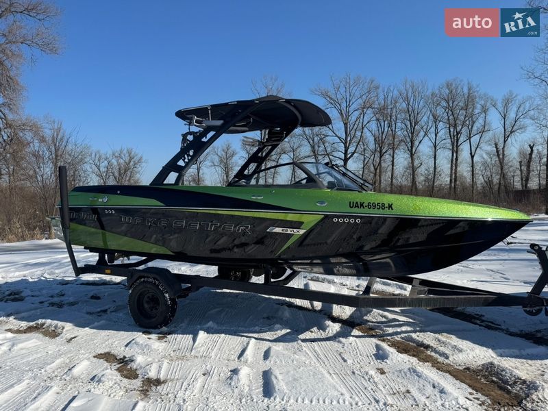 Катер Malibu VLX 2015 в Києві