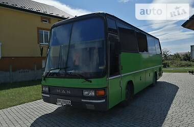 Туристический / Междугородний автобус MAN 10.180 1994 в Новояворовске