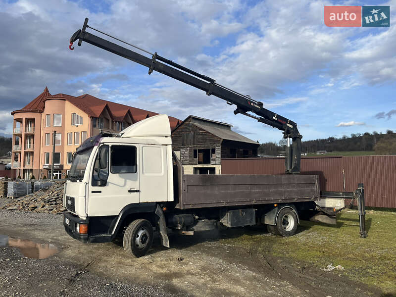 Кран-манипулятор MAN 10.223 2002 в Черновцах