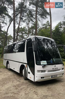 Туристичний / Міжміський автобус MAN 11.220 1998 в 