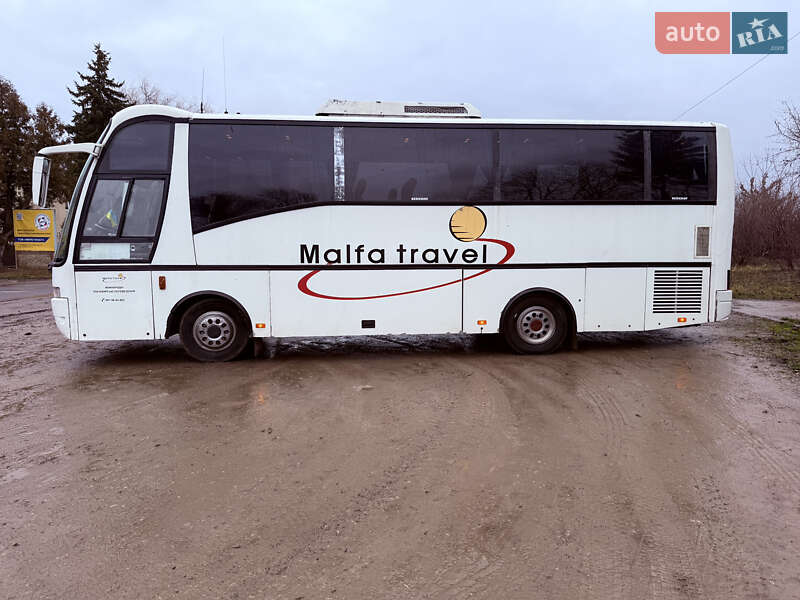 Туристический / Междугородний автобус MAN 11.220 2000 в Теребовле