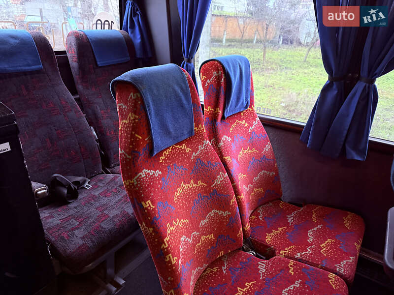 Туристический / Междугородний автобус MAN 11.220 2000 в Теребовле