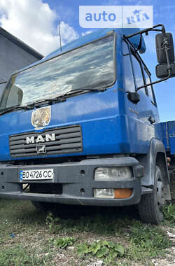 Вантажний фургон MAN 12.220 2005 в 