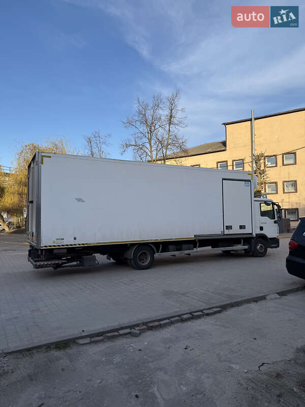 Рефрижератор MAN 12.220 2012 в Києві