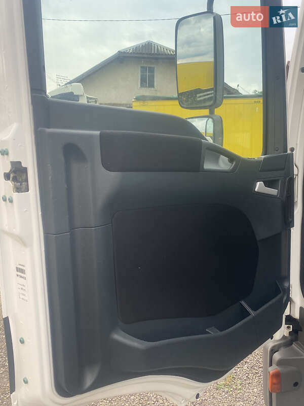 Вантажний фургон MAN 12.220 2013 в Бучачі фото 12 Вантажний фургон MAN 12.220 2013 в Бучачі