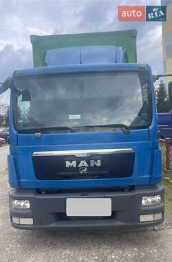 Тентованый MAN 12.220 2013 в Ивано-Франковске