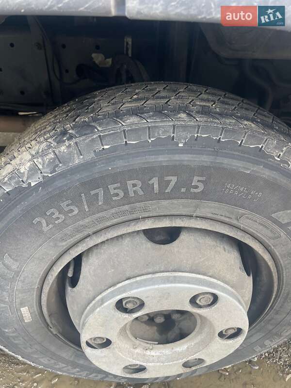 Тентований MAN 12.220 2013 в Івано-Франківську